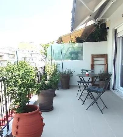Zennova #9 Center Pearl Apartment